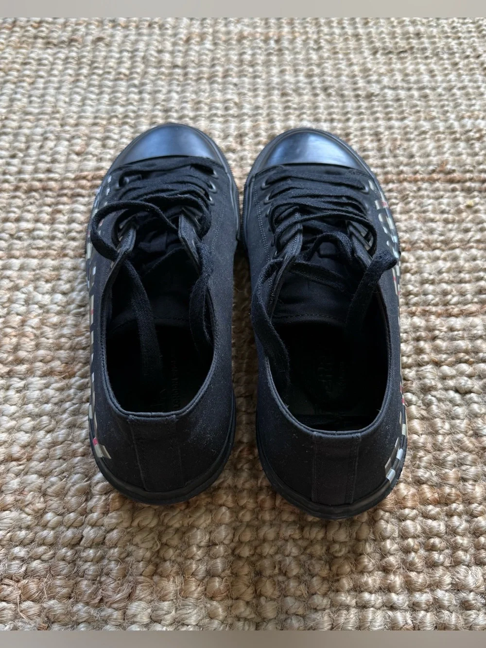 Burberry Larkhall Low-Top Black Canvas Sneakers - Pristine Condition - Picture 5 of 13